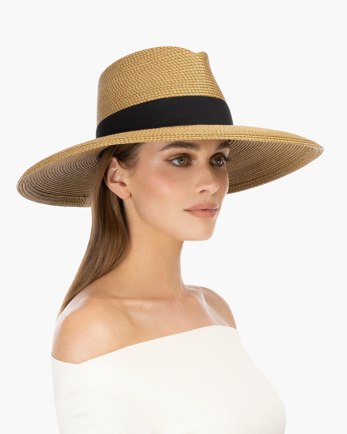 Daphne Natural/Black Eric Javits