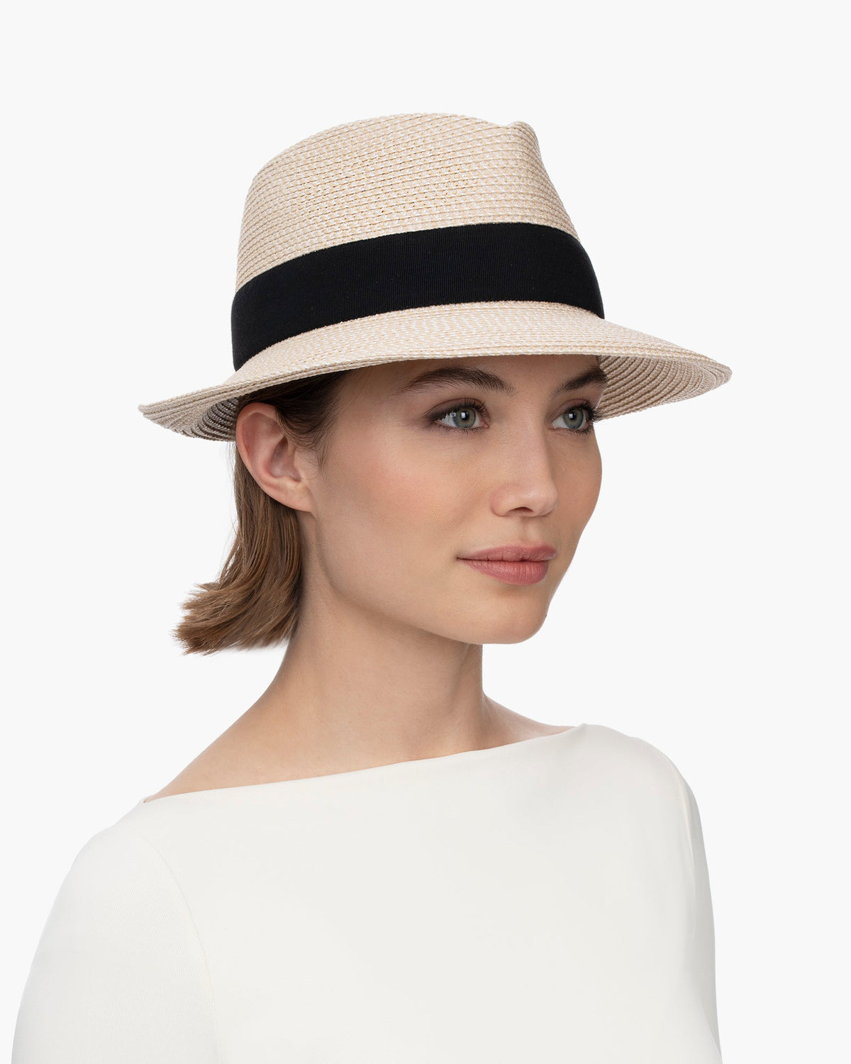 Sq Classic Cream/Black Eric Javits